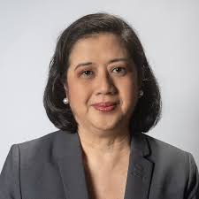 Carina Deleon's Instagram, Twitter & Facebook