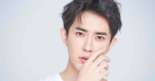 Ba nghệ sĩ Trung Quốc ra đi với nhiều uẩn khúc, gây chấn động truyền thông 