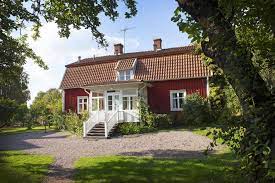 This holiday home is equipped with 2 bedrooms, a tv, a dining area, and a kitchen with a dishwasher and a microwave. Astrid Lindgrens Nas In Smaland Visit Smaland