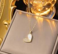 Amazon.com: Rrdaily 18K Gold Plated Fritillaria Heart ...