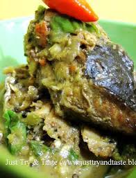 Berikut sepuluh resep yang bisa kamu pilih, brilio.net rangkum dari berbagai sumber pada kamis (11/2). Resep Mangut Ikan Pe Pari Asap Just Try Taste