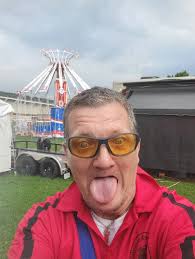 Happy Thanksgiving to other show people around the world that's right