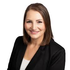 Shelley Page (@shelleylpage)