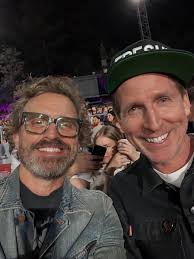 Good to see your smile! Stay happy and keeping a continued group of tight  knit friends close!😊🫶🥰