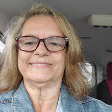 Miriam White Artist Lounge