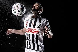 Lask brought to you by: Neuer Hauptsponsor So Sehen Die Frisch Gebackenen Lask Dressen Aus Linz