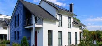 Gibt es eine möglichkeit aufgrund der pflegebedürftigkeit und der damit verbundenen finanziellen aufwendungen eine immobilie zu kündigen, um diese unvermietet verkaufen zu können? Vermietetes Haus Verkaufen Mieter Kundigen Steuern Besichtigung