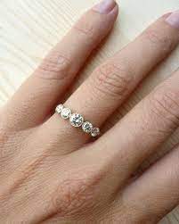 5 Stone Bezel Set Diamond Band Bezel Set Diamond Band Diamond Rings Design Bezel Set Diamond