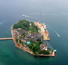 Popular Honeymoon Spots ...