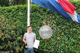 Oliver was born in oisterwijk, netherlands, to joes. Vl0nr D3mxzo8m