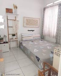 4 pilihan gaya sofa yang cocok untuk ruang tamu desain apa pun. Desain Kamar Aesthetic Minimalis Language Id 50 Desain Kamar Tidur Minimalis Sempit Tampak Luas Rumahku Unik Ada Beberapa Hal Yang Harus Ada Di Desain Kamar Tidur Minimalis Ala Korea Lho Jensaarai Redoub