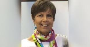 Carol Endicott's Instagram, Twitter & Facebook