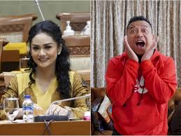 Aurel dan azriel pilih tinggal bersama anang hermansyah, krisdayanti ungkap harapannya jadi tempat. Gegara Komentar Krisdayanti Soal Uu Cipta Kerja Anang Hermansyah Jadi Trending Topic Indozone Id