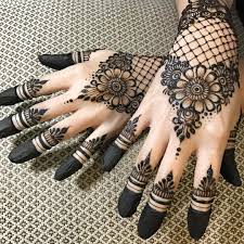 Simple mehandi design for hands. Love How The Pillow Complements The Design Eshennafix Henna Bridal Sg Wedding Mehndi Designs For Hands Mehndi Designs For Fingers Latest Mehndi Designs