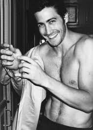 Because jake and his body take the words right from our mouths! Google Image Result For Http I20 Photobucket Com Albums B233 Deviant182 Jakeg Jake Gyllenhaal Hombres Pelirrojos Que Guapo