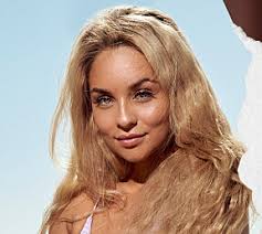 Mathias Hjort og kæresten: Klar til næste skridt i forholdet