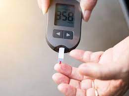 Pemeriksaan gula darah puasa merupakan salah satu tes yang digunakan untuk memeriksa apakah anda berisiko pradiabetes. Ketahui Kadar Gula Darah Normal Dan Cara Menjaganya