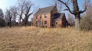 Abandoned Virginia 4 Brick Farm House Abandoned Farm Houses Farm House For Sale Creepy Houses
