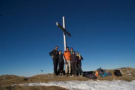 Bien sûr, elles commencent à. La Dent De Lys Sursum Corda