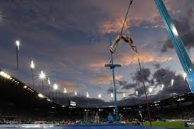 Thiago fez a melhor marca da temporada (5,80 m) e dividiu o primeiro lugar com o filipino ernest obiena, seu companheiro de treino em fórmia, na itália. A Fisica No Esporte Salto Com Vara Azeheb