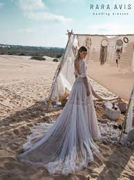 Boho Wedding Dress Marit With Long Train Wedding Dress With Etsy In 2021 Long Train Wedding Dress Wedding Dress Train Wedding Dress Couture