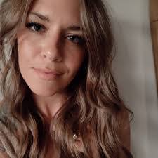 Lauren Myers's Instagram, Twitter & Facebook