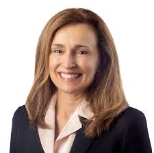 Suzanne Winter's Instagram, Twitter & Facebook