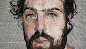 A Series of Beautiful Embroidered Zoetropes Animated Using Turntables