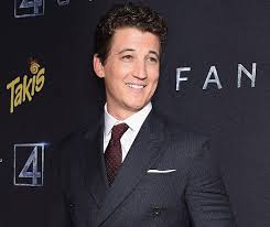 Glen powell is getting a second chance to suit up. Miles Teller To Play Goose S Son In Top Gun 2