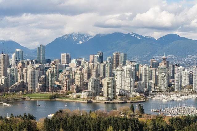 Seattle vs Vancouver - Battle of the Northwest : r/skyscrapers