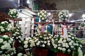 El mercado de jamaica está abierto las 24 horas, pero el estacionamiento que está sobre congreso de la unión se cierra después de las 23:00. Lo Funebre Del Mercado De Jamaica De La Ciudad De Mexico