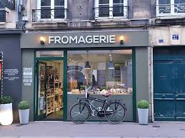 La Fromagerie Conquerant A Caen Fromagerie Magasin De Fromage Idee Cadeau Deco