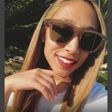 Colette Patterson's Instagram, Twitter & Facebook