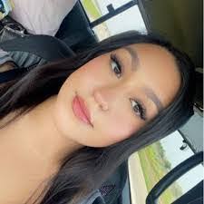 Amber Drayton's Instagram, Twitter & Facebook