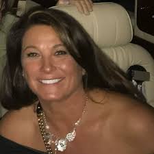 Kelly Clarkson is “obsessed” with this video 🙂 her words 😎 Monday at 9 am  cst