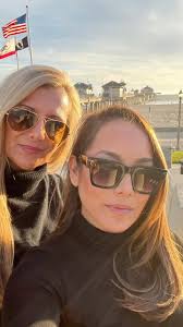 Friend and Central Committee Member SHERIE BENBROOK of FRESNO getting a  taste of the O.C. with fellow Republicans Mayor of HB Gracey Van Der Mark,  Mayor pro tem Pat Burns, King Maker Extraordinaire Ed ...