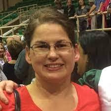 Mindy Redman's Instagram, Twitter & Facebook