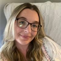 30+ "Kara Bates" profiles