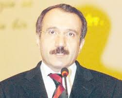 Bürokrasiden siyasete hücum