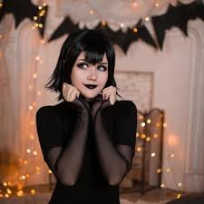 By continuing to use our site, you accept our use of cookies, privacy policy and terms of use. Mavis Dracula By Anastasia Komori Nerd Ninja