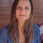 Tara Cleland's Instagram, Twitter & Facebook