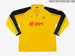 The black & yellow bvb home jersey is the right choice for everyone at the bvb home games at signal iduna park. Full Dortmund X Mas Kit History Tradition Terminated In 2013 Footy Headlines