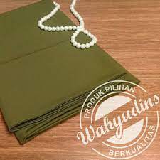 Tk tau la sambutan mcm mana. Warna Hijau Lumut 145 X 145 Cm Kerudung Segi Empat Ukuran 145 X 145 Cm Shopee Indonesia