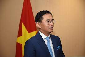 Hon fyller 58 år den 28 december. Presentation Of Letter Of Credentials By Ambassador Of Viet Nam H E Ambassador Tran Duc Binh Asean One Vision One Identity One Community