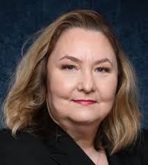 Aimee Maxwell's Instagram, Twitter & Facebook