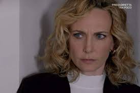 Colpo di scena per Diana in "Un posto al sole": cosa bolle in pentola?