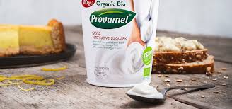 Lege die springform (ø 24 cm) mit backpapier aus und kleide sie anschließend mit dem mürbeteig aus. Provamel Soja Alternative Zu Quark Milchfrei Vegan Bio