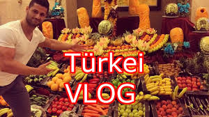 Die türkische küche ist sehr köstlich und vielfältig, da sie unter dem einfluss von indischer, persischer und arabischer kultur entstanden ist. Turkei Vlog 1 Hotelzimmer Buffet Und Essen Youtube