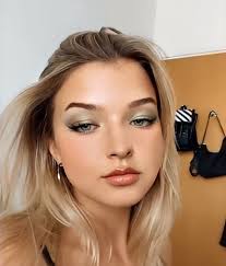 Eu te odeio mas te amo ~Beuany (Pausada)