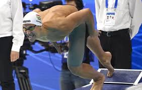 Márton anna sisakja hever a páston. Mihalyvari Farkas Viktoria Hvg Hu